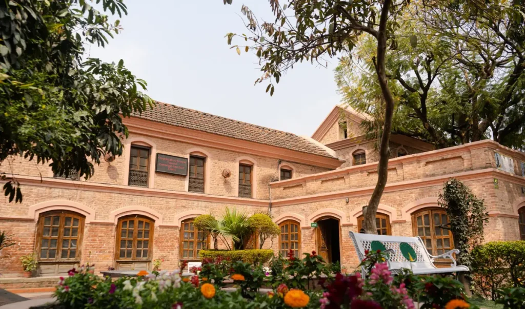 Listing cover image